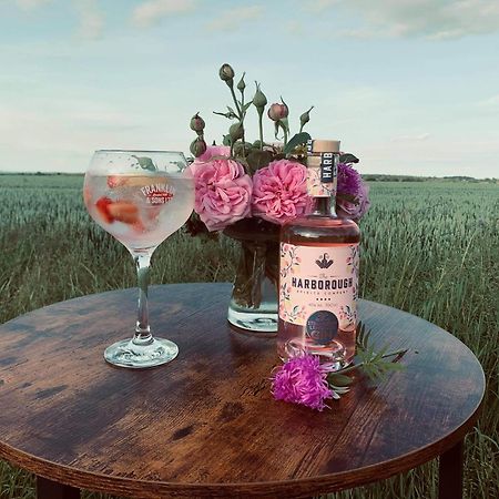 The Pheasant Public House & Hotel Gestingthorpe Eksteriør bilde
